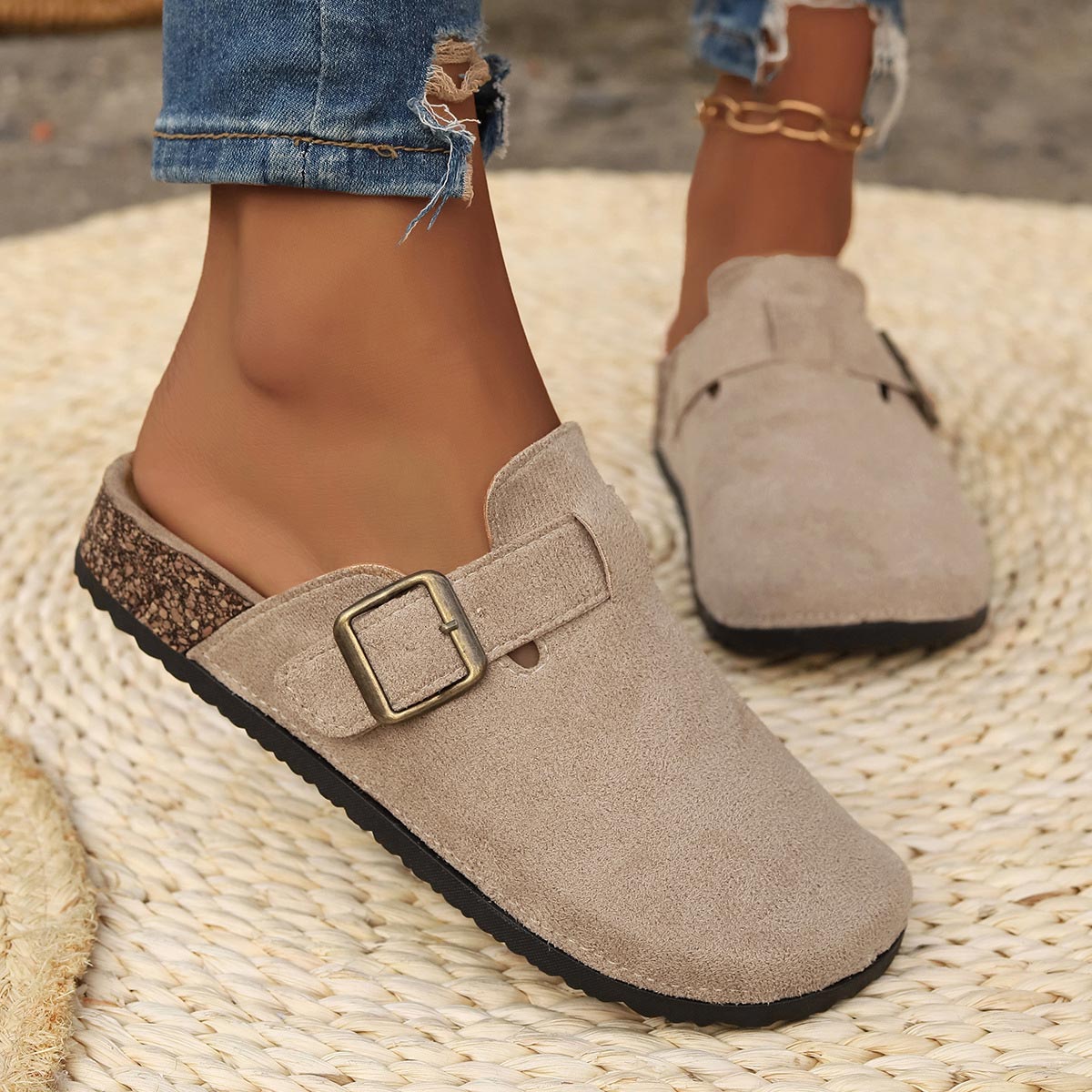 Light Camel Closed Toe Falt Slippers | picture 