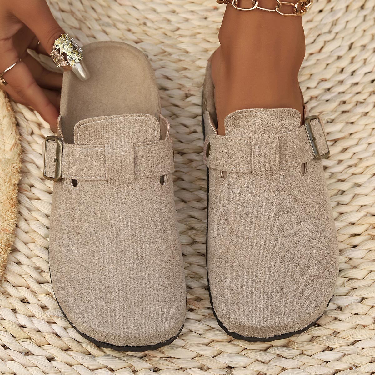 Light Camel Closed Toe Falt Slippers | picture 