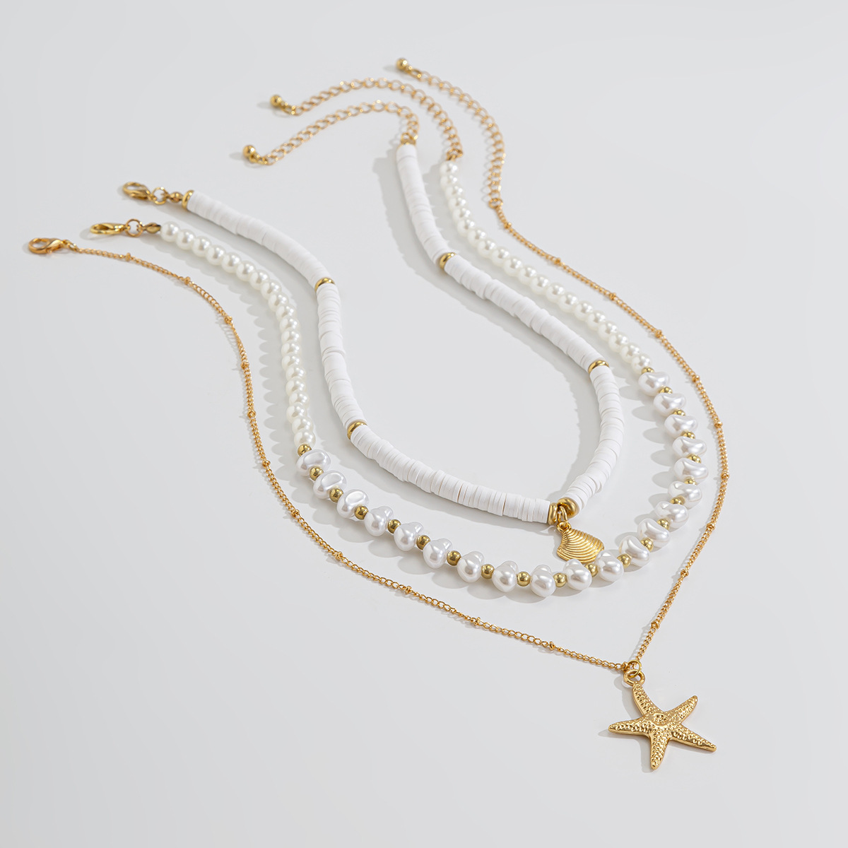 White Color Shell Alloy Detail Necklace | picture 