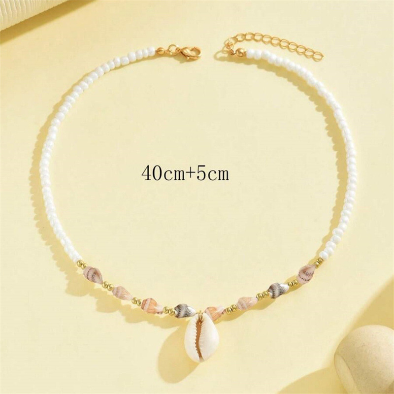 White Color Shell Alloy Detail Necklace | picture 