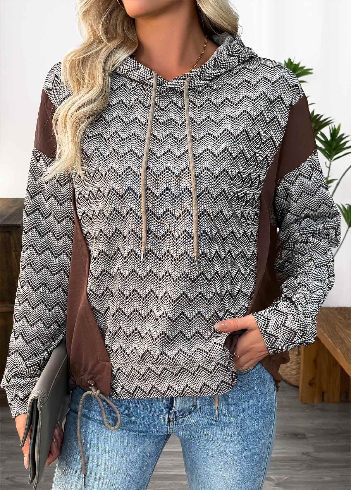 Dark Coffee Tummy Coverage Chevron Print Long Sleeve Hoodie | picture 