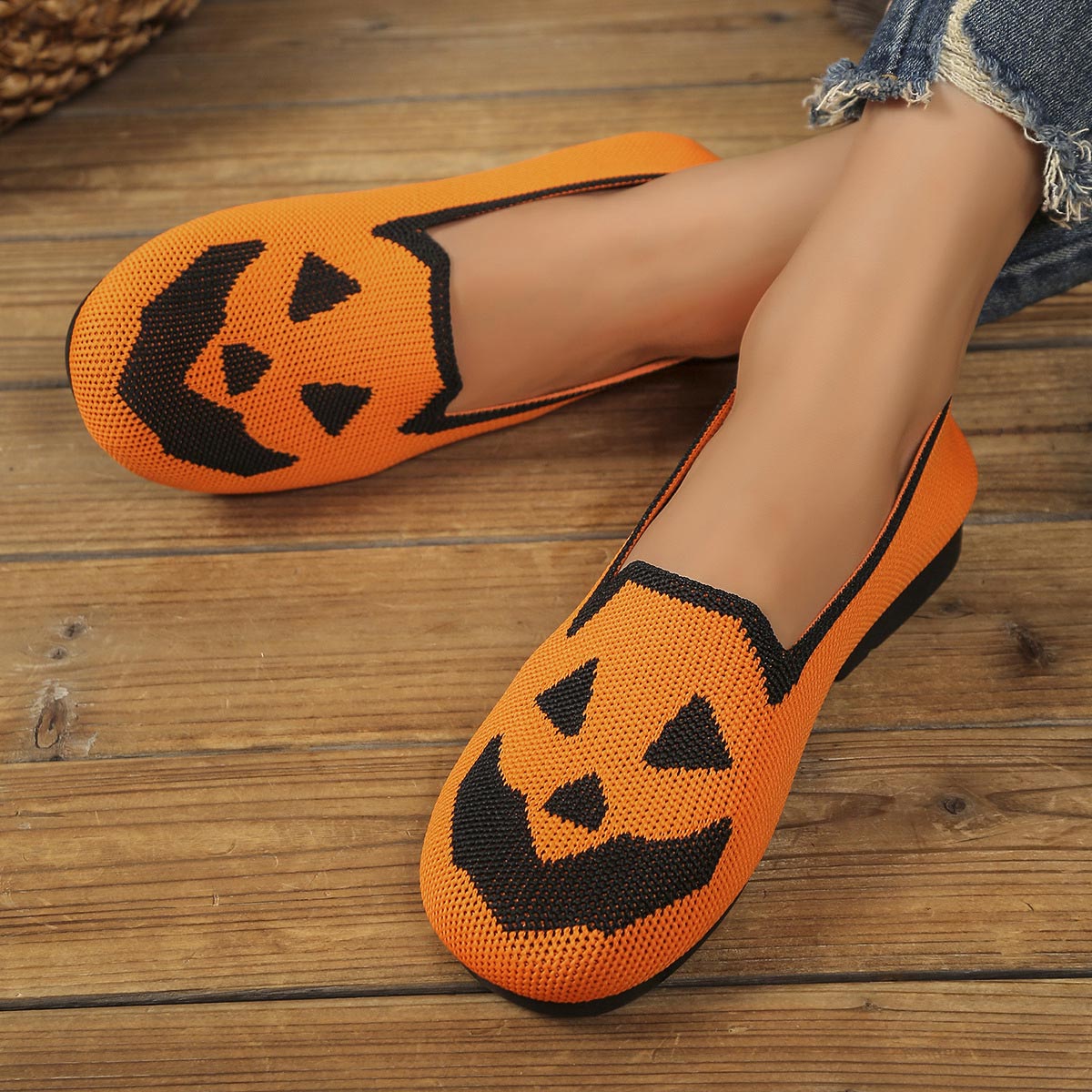 Halloween Orange Color Closed Toe Falt | picture 
