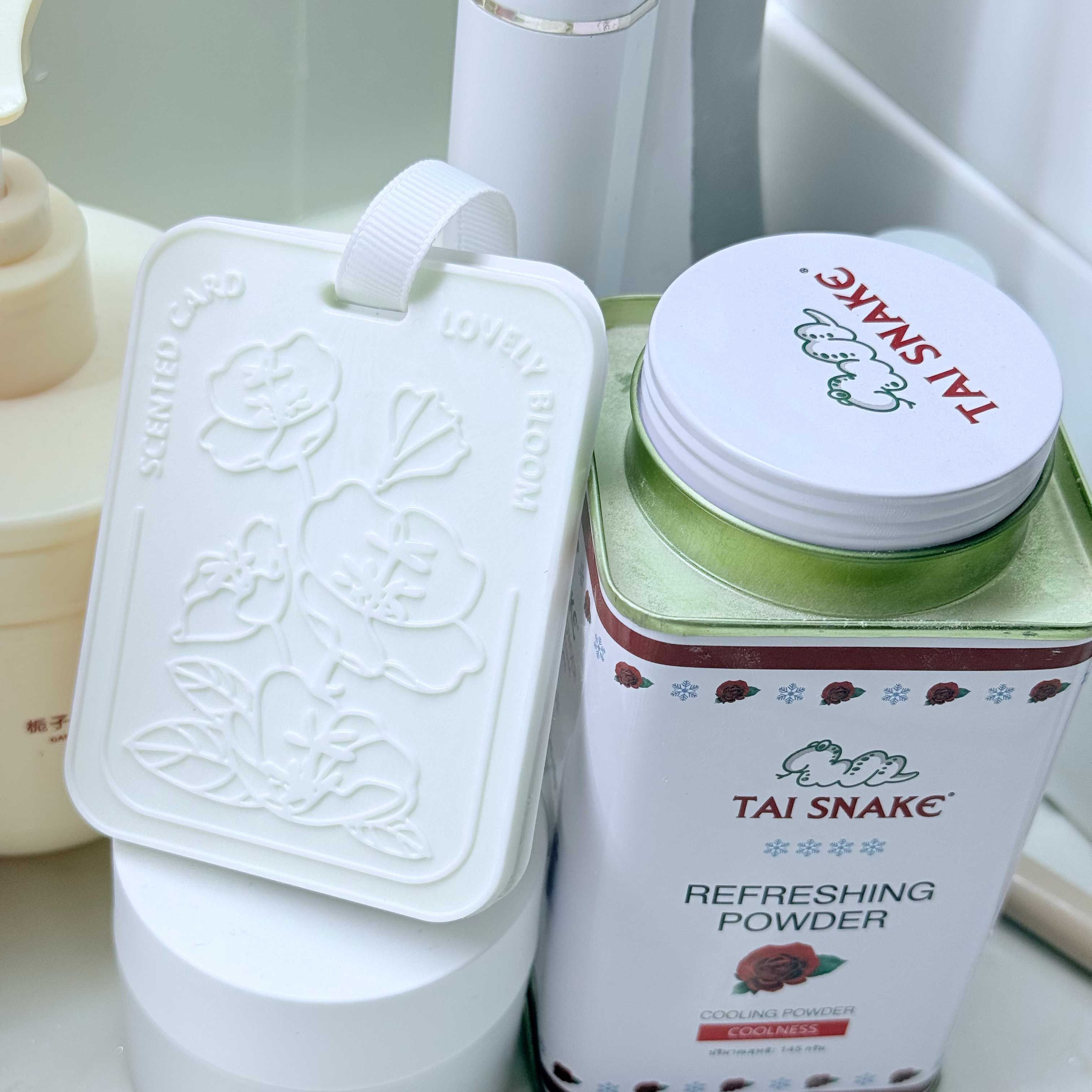 White Letter Floral Air Freshener Pad | picture 