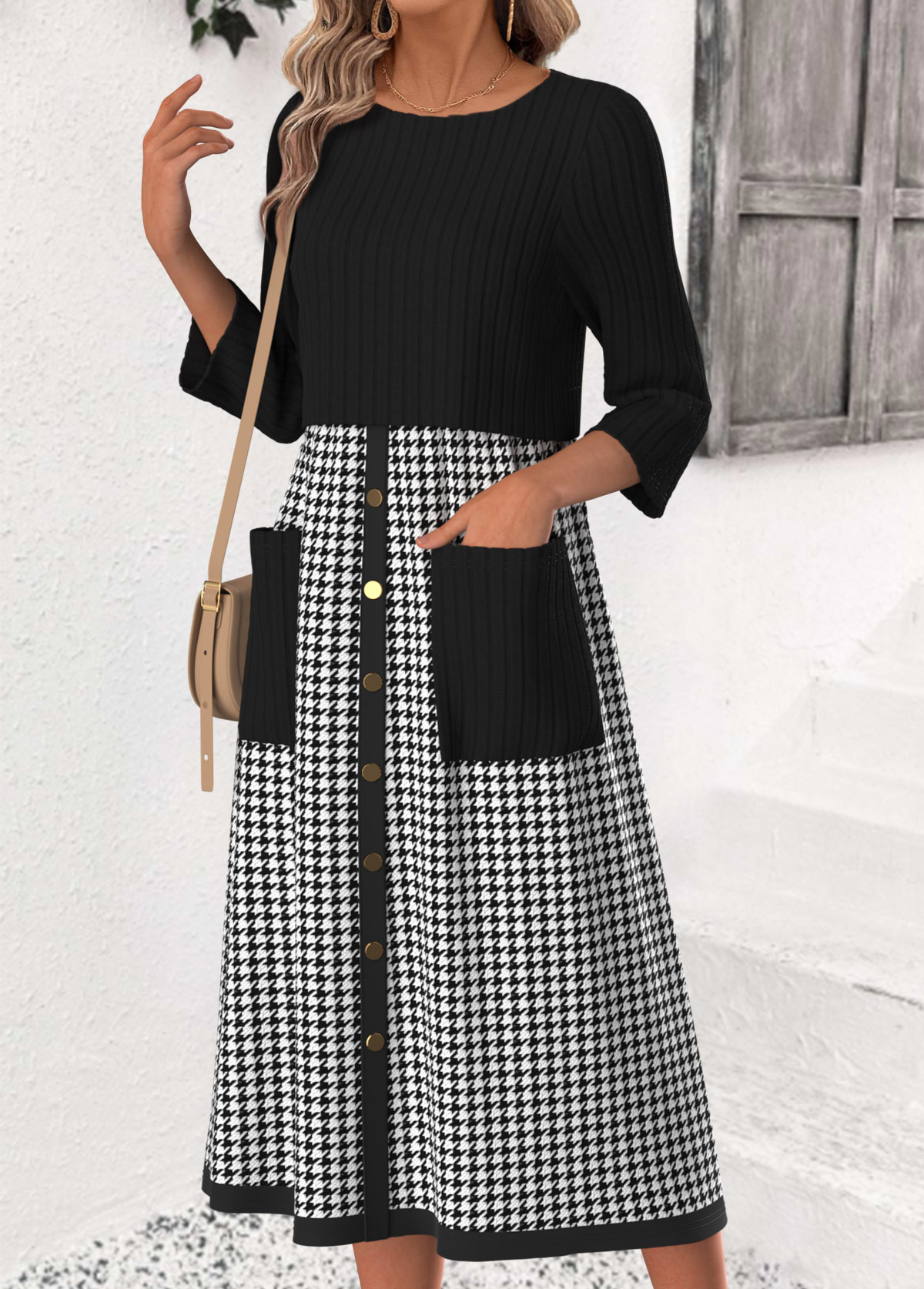 Black Tummy Coverage Plaid 3/4 Sleeve Round Neck Dress | picture 