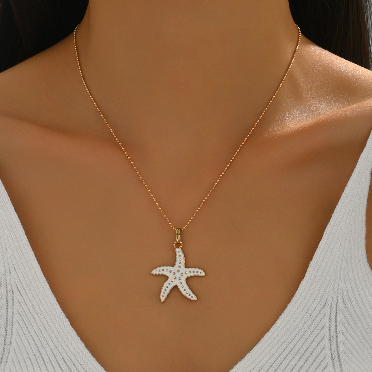 Golden Starfish Design Animal Alloy Necklace | picture 