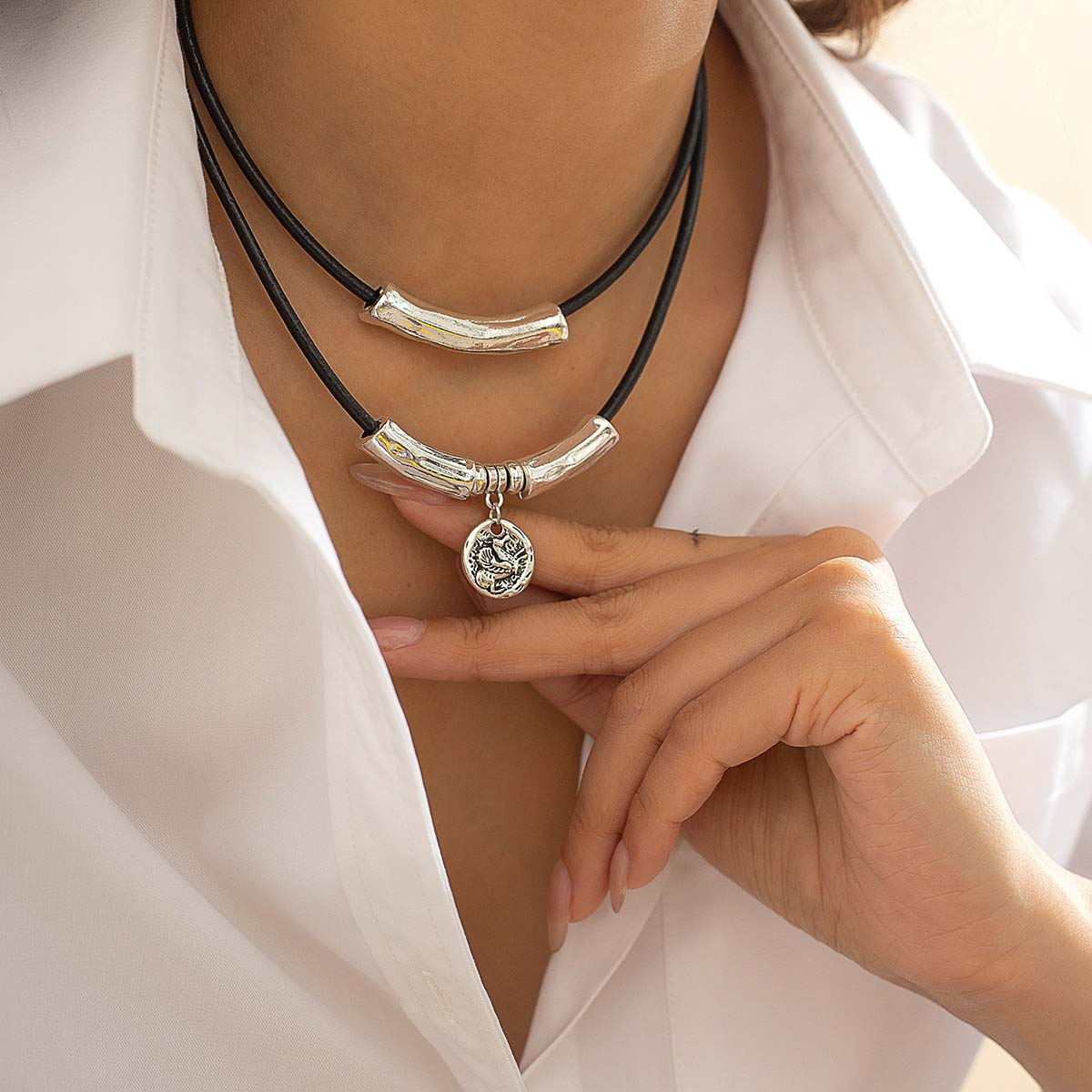 Silver Round Embossed Alloy Necklace Set | picture 