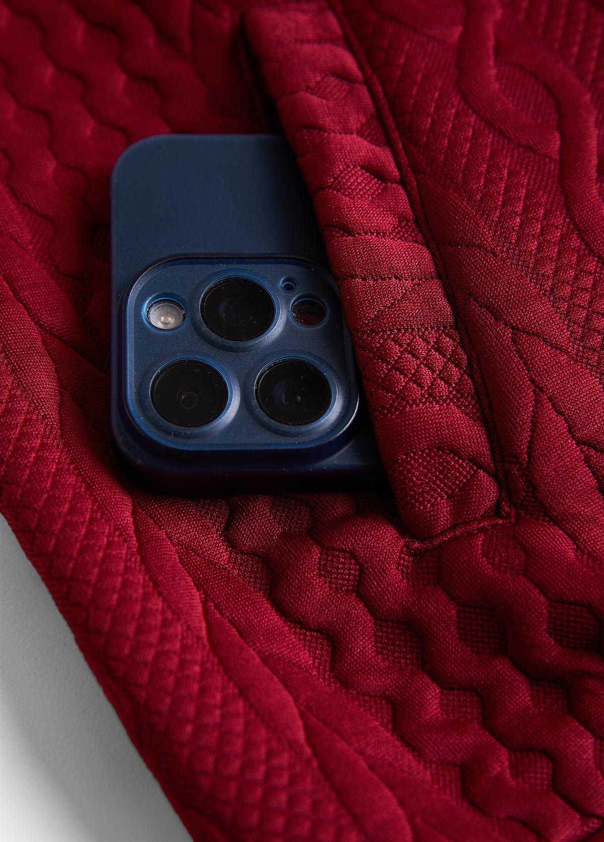 Wine Red Jacquard Sleeveless Stand Collar Waistcoat | picture 