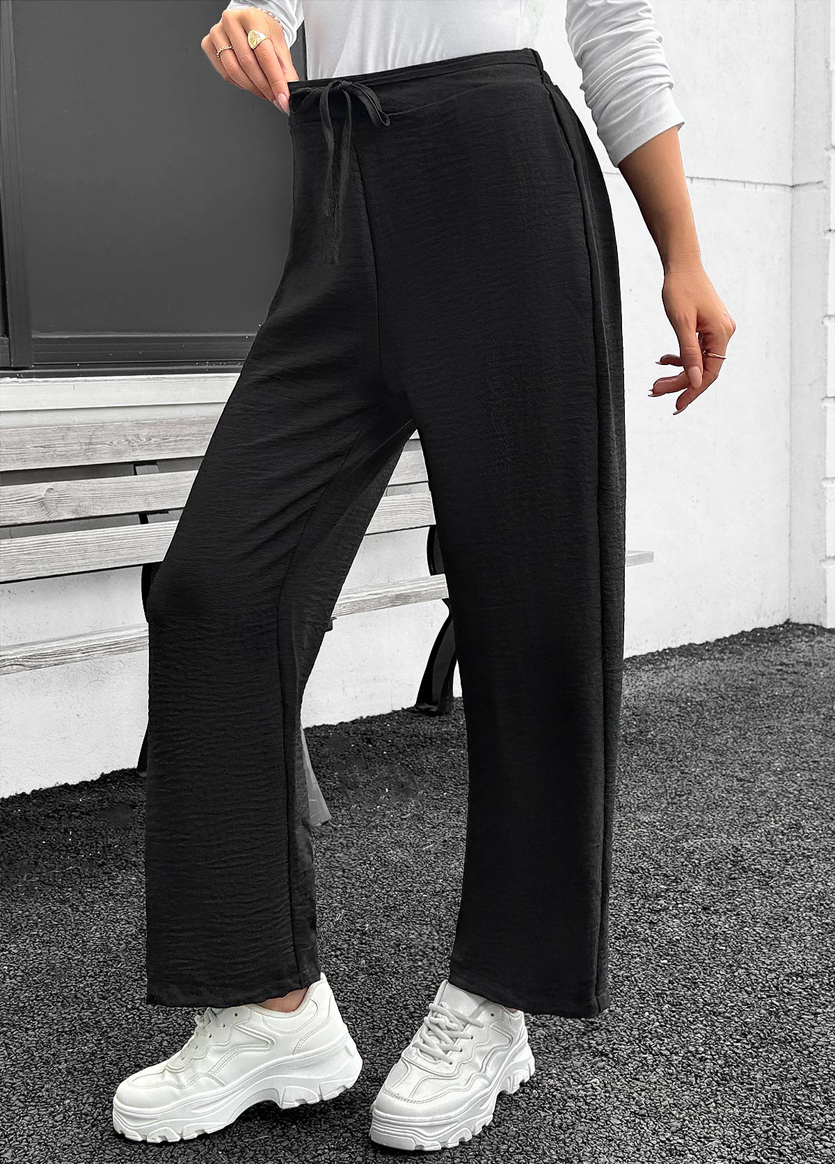Black Pocket Straight Leg Elastic Waist High Waisted Pants | picture 