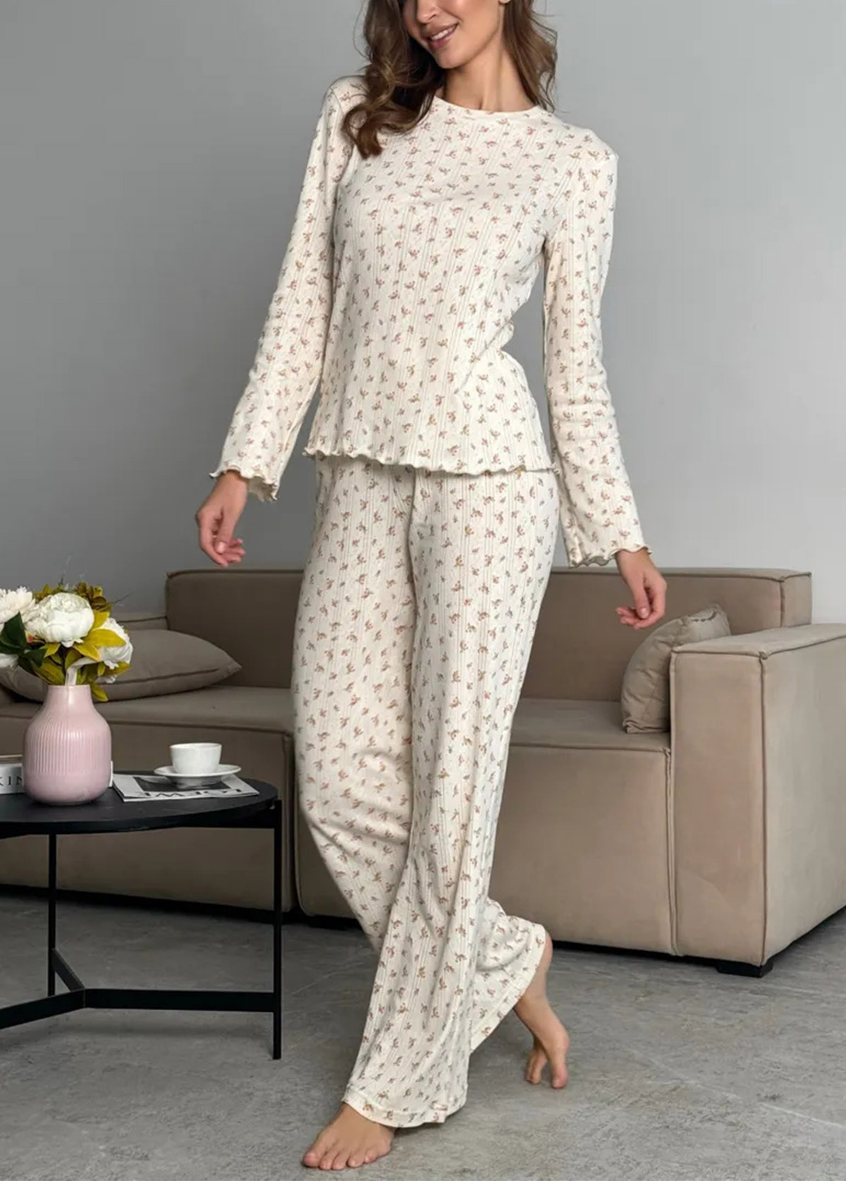 Beige Ditsy Floral Print Lounge Top and Pants | picture 