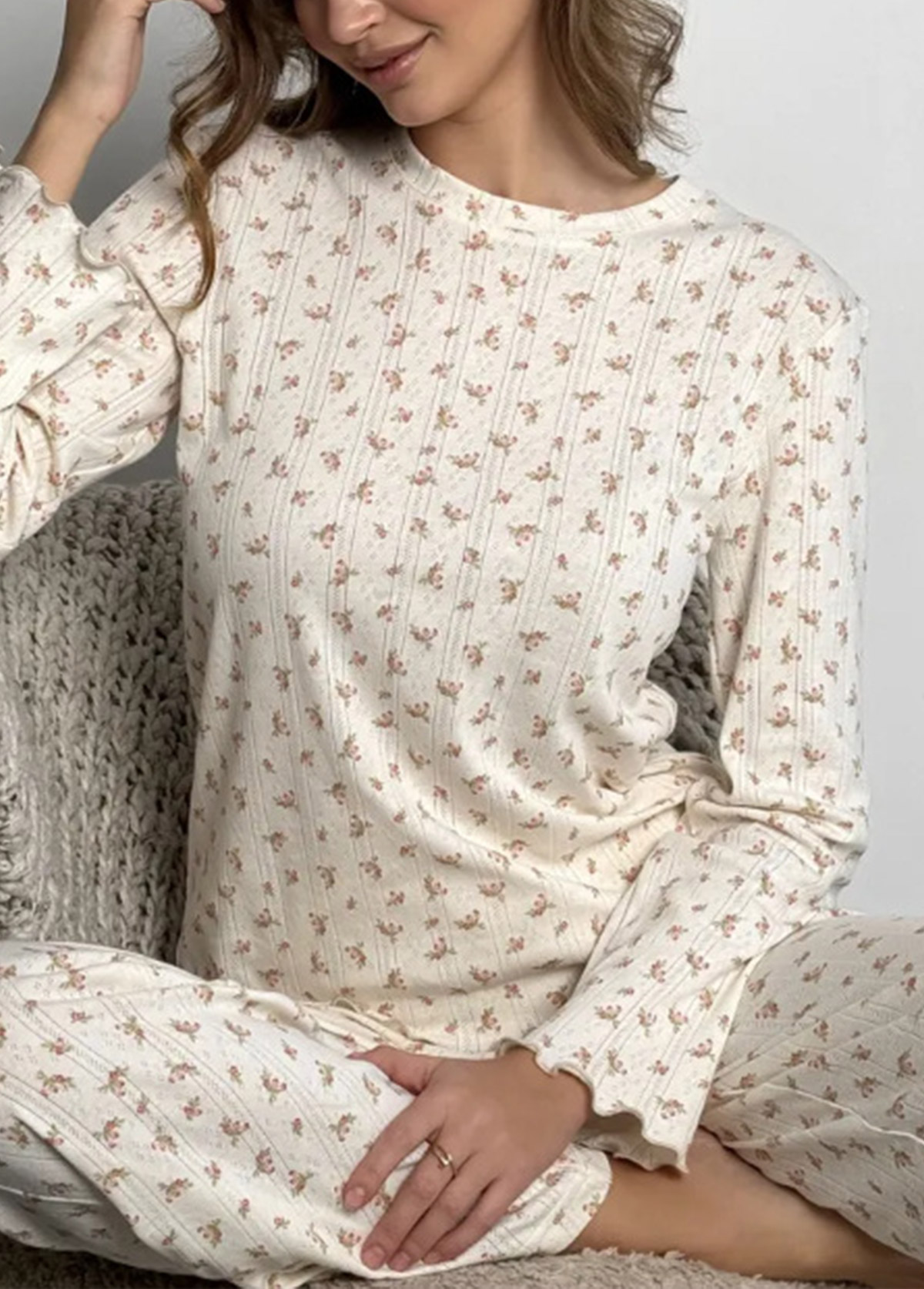 Beige Ditsy Floral Print Lounge Top and Pants | picture 