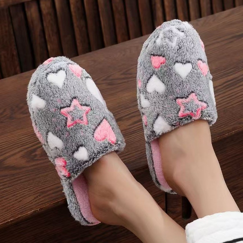 Dark Grey Heart Print Closed Toe Falt Slippers | picture 