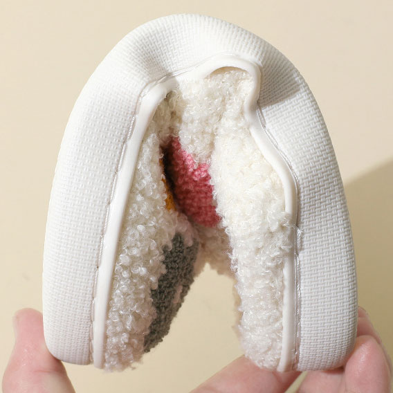 White Floral Print Closed Toe Falt Slippers | picture 