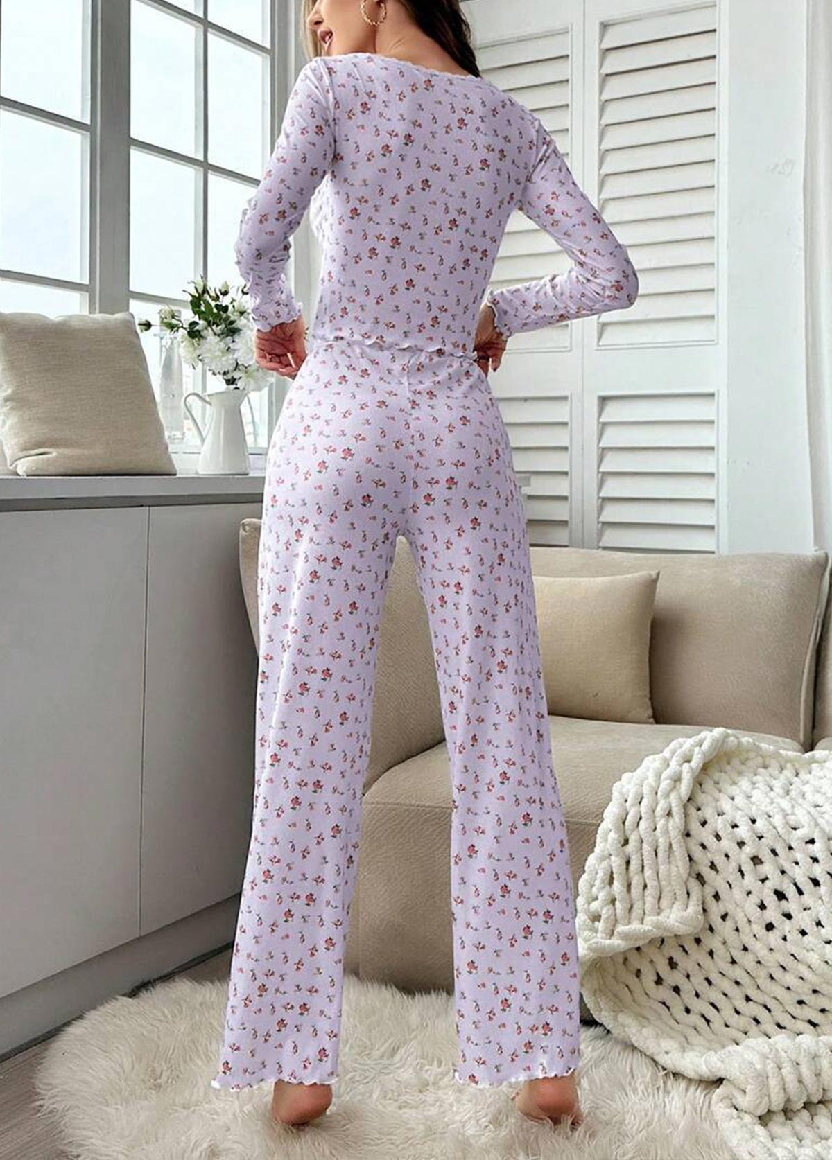 Light Purple Ditsy Floral Print Lounge Top and Pants | picture 