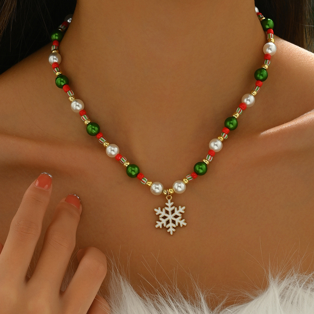 Christmas Golden Beaded Snowflake Alloy Necklace | picture 