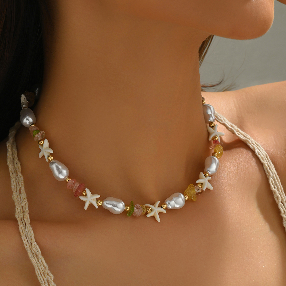 Golden Starfish Irregular Pearl Beaded Necklace | picture 