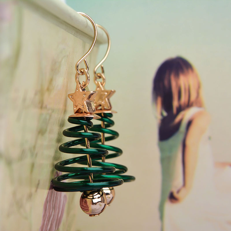 Christmas Tree Green Star Metal Earrings | picture 