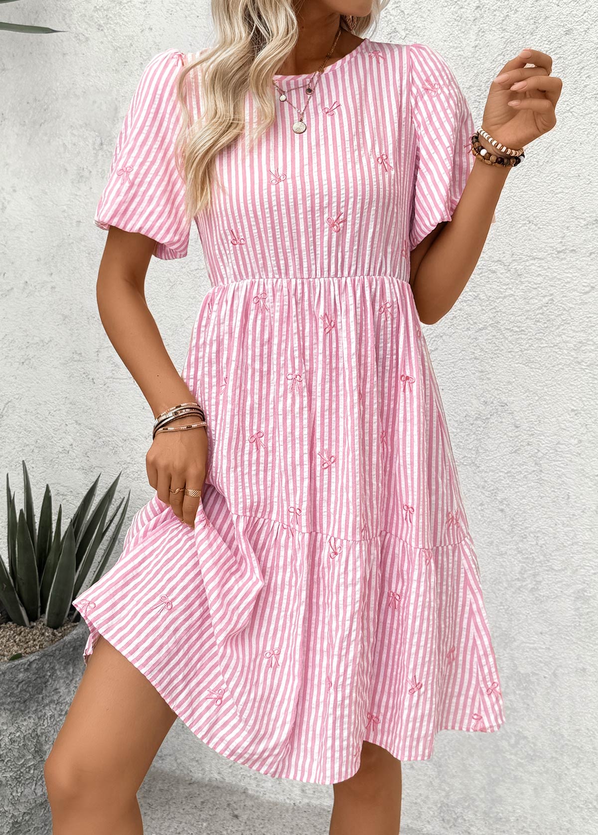 Light Pink Striped Asymmetry Short Sleeve Round Neck Dress | picture 