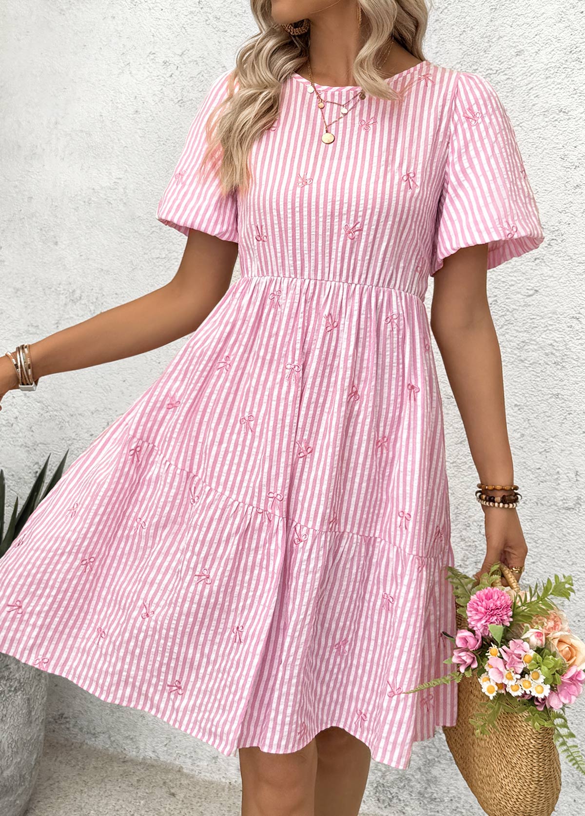 Light Pink Striped Asymmetry Short Sleeve Round Neck Dress | picture 