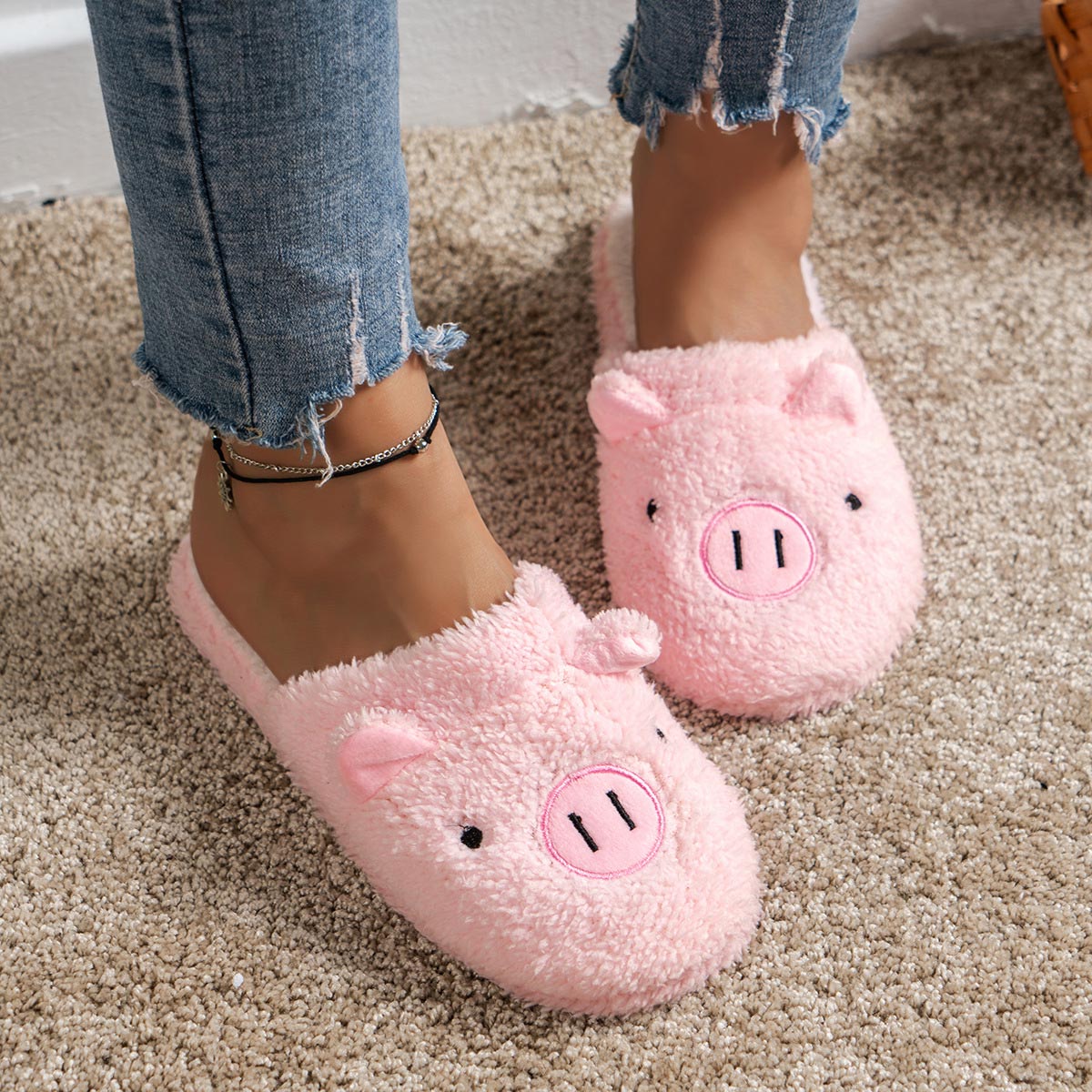 Pink Animal Print Closed Toe Falt Slippers | picture 