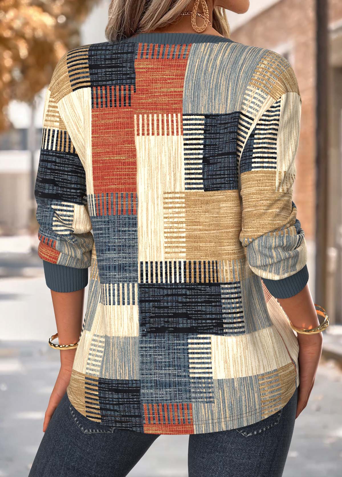 Multi Color Tummy Coverage Geometric Print Long Sleeve Sweatshirt | picture 