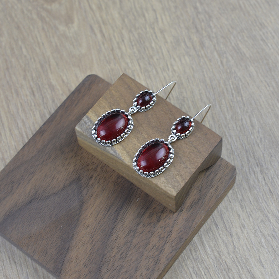 Deep Red Baroque Oval Alloy Earrings | picture 