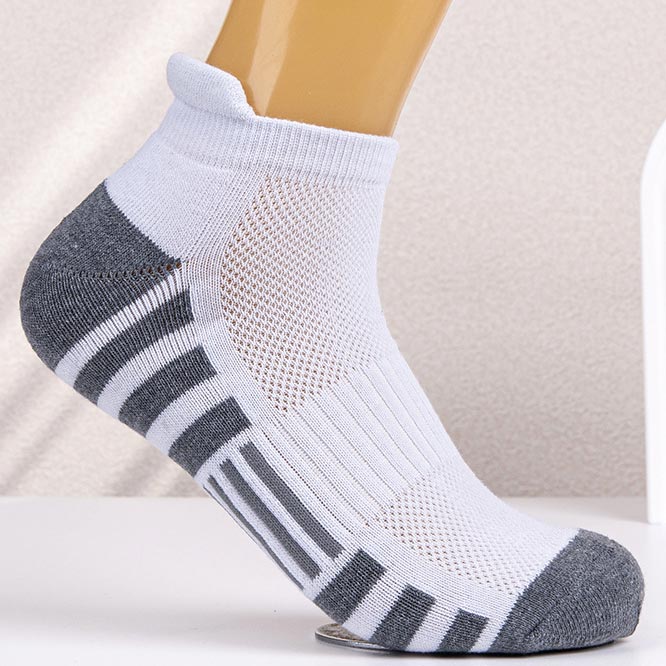 White Striped Polyester Detail Sports Socks | picture 