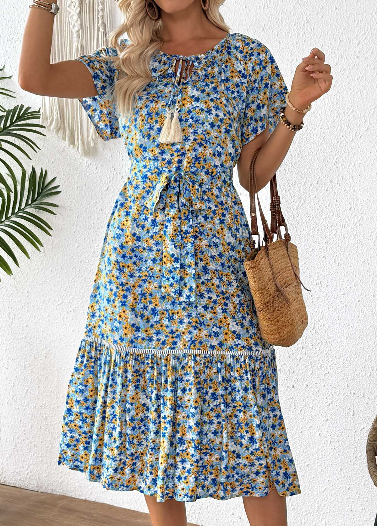 Blue Ditsy Floral Print Patchwork Belted Short Sleeve Dress | picture 