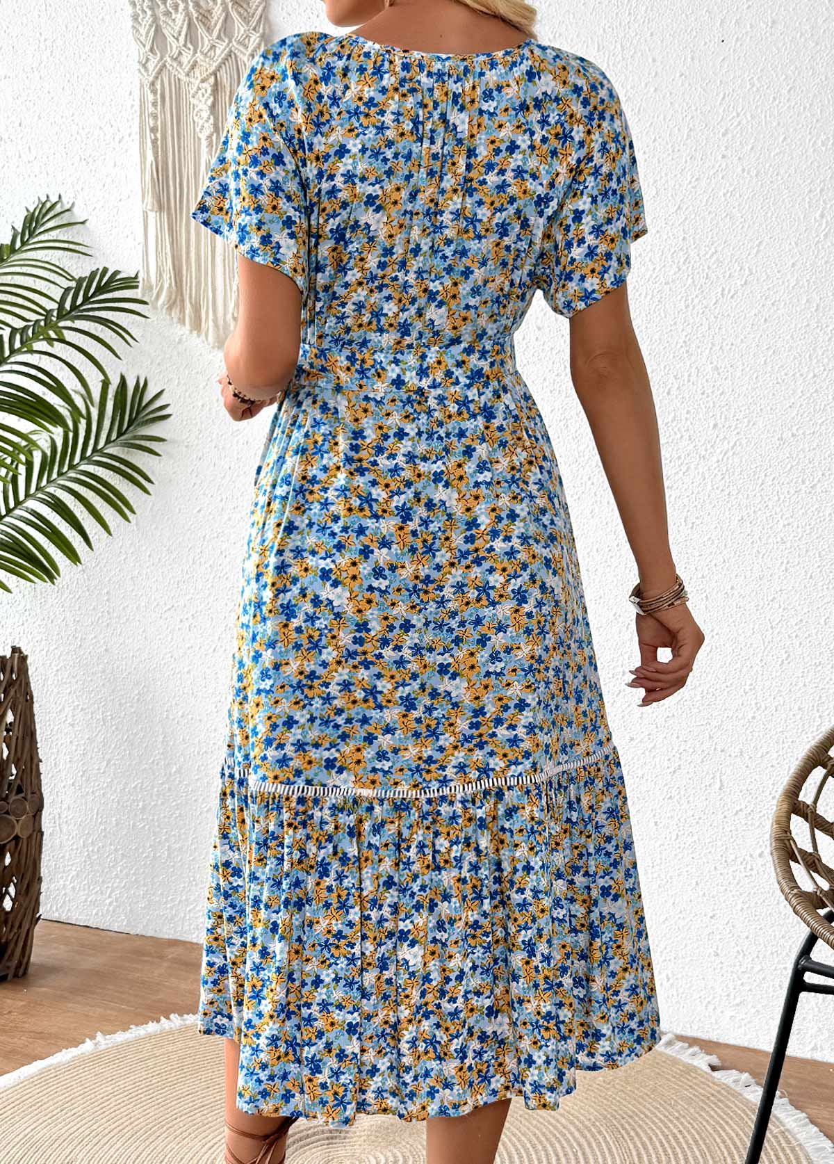 Blue Ditsy Floral Print Patchwork Belted Short Sleeve Dress | picture 