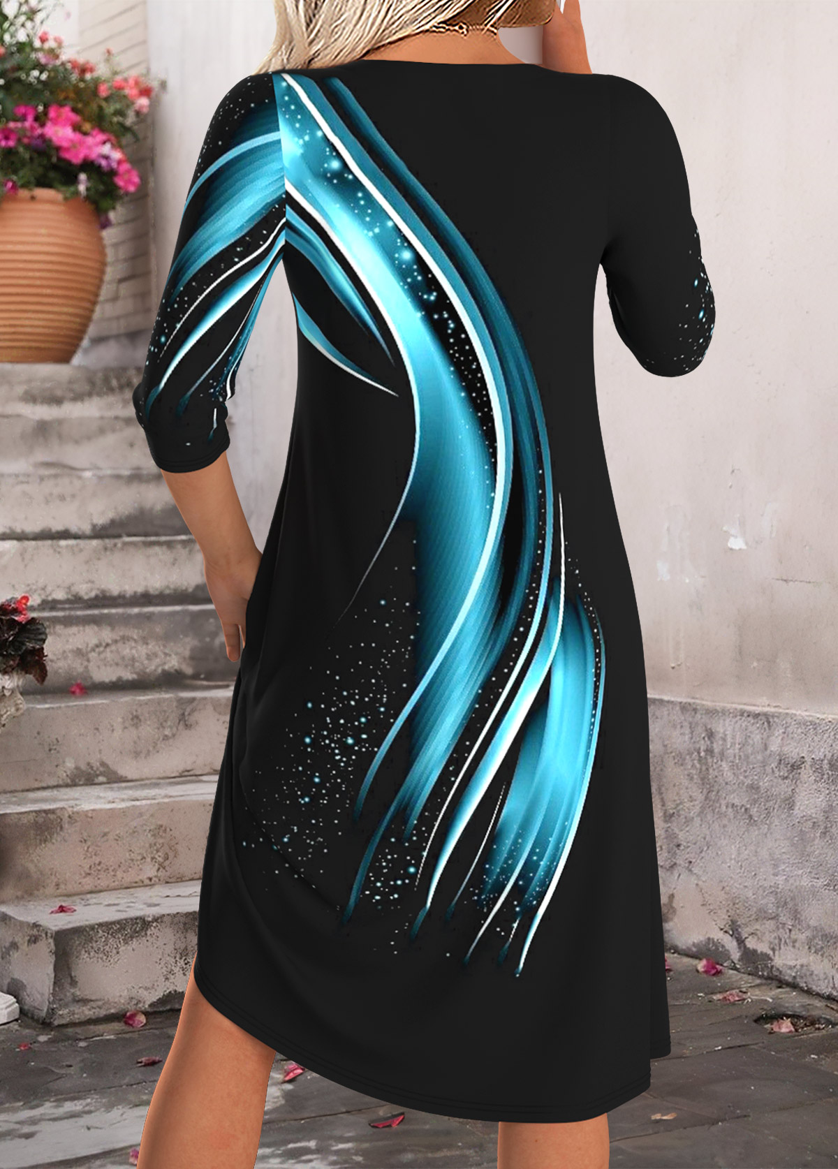 Black Tummy Coverage Ombre 3/4 Sleeve V Neck Dress | picture 