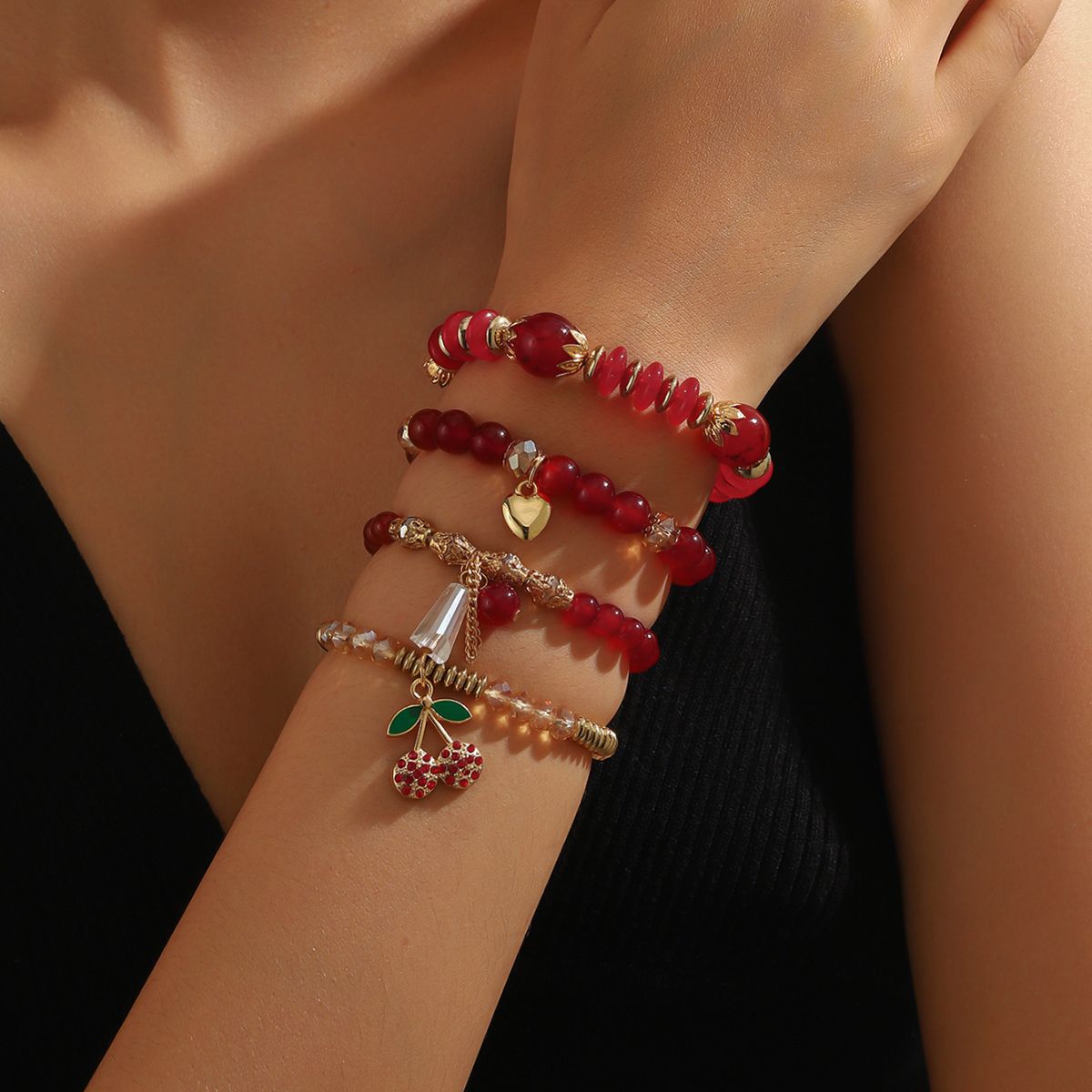 Red Heart Design Glass Beaded Bracelets | picture 