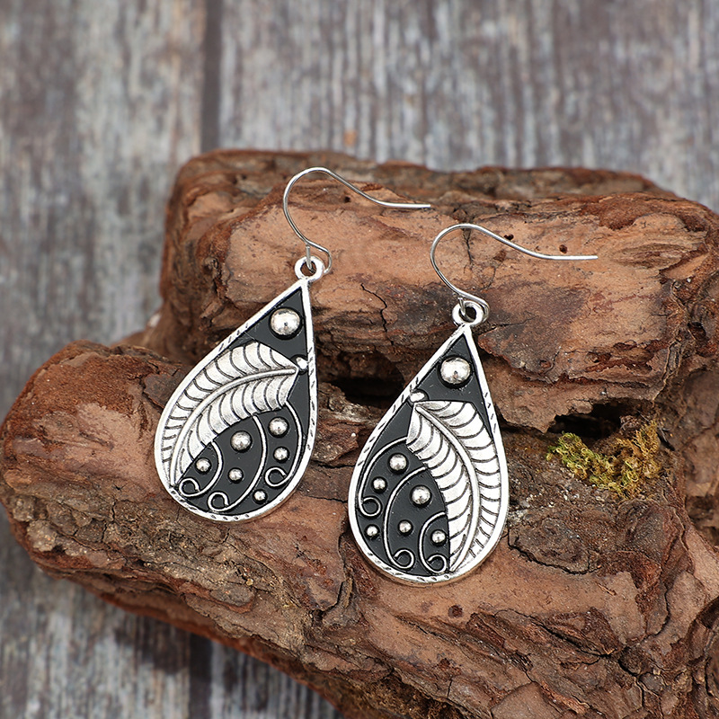 Silver Color Droplet Alloy Detail Earrings | picture 