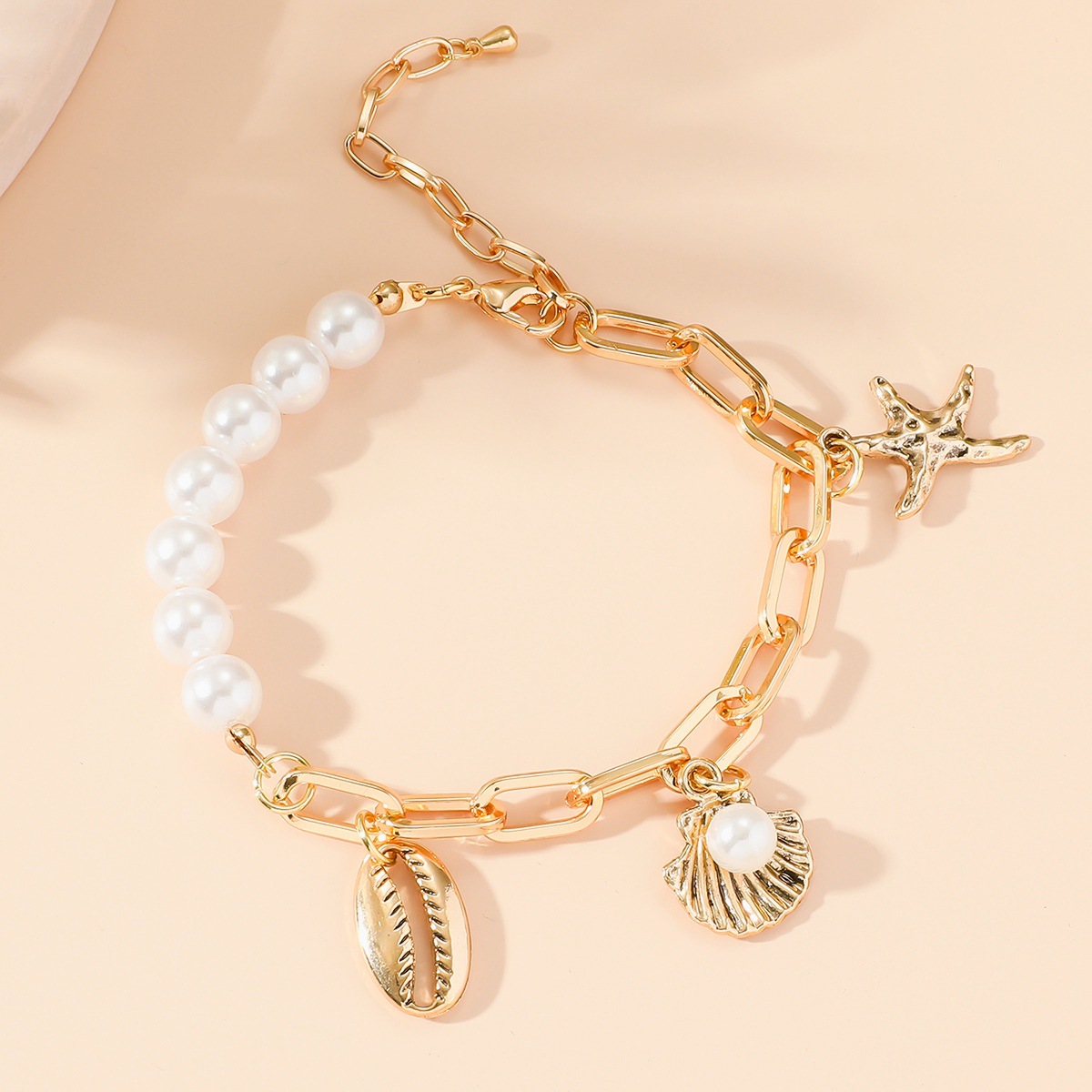 Golden Color Shell Alloy Detail Bracelet | picture 