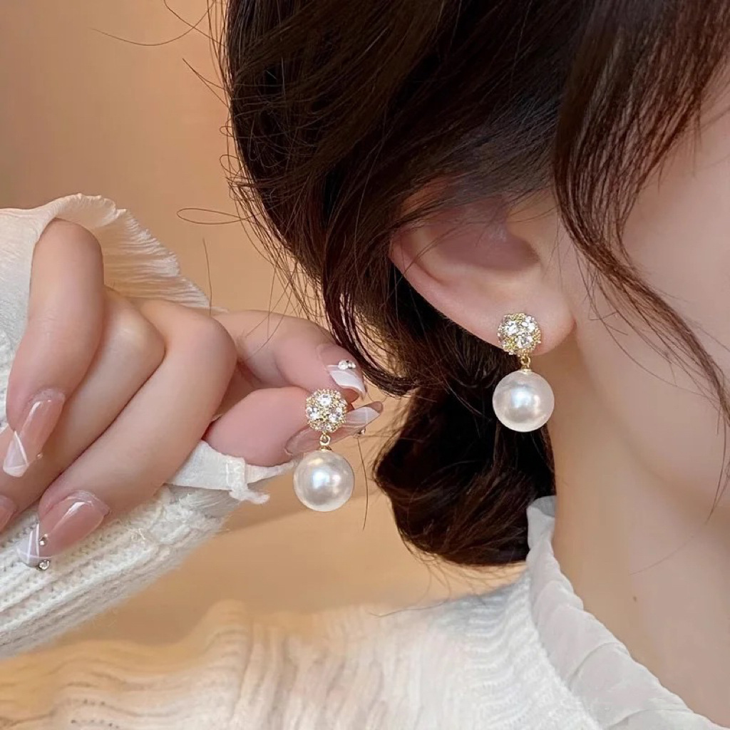 Golden Pearl Design Round Alloy Earrings | picture 