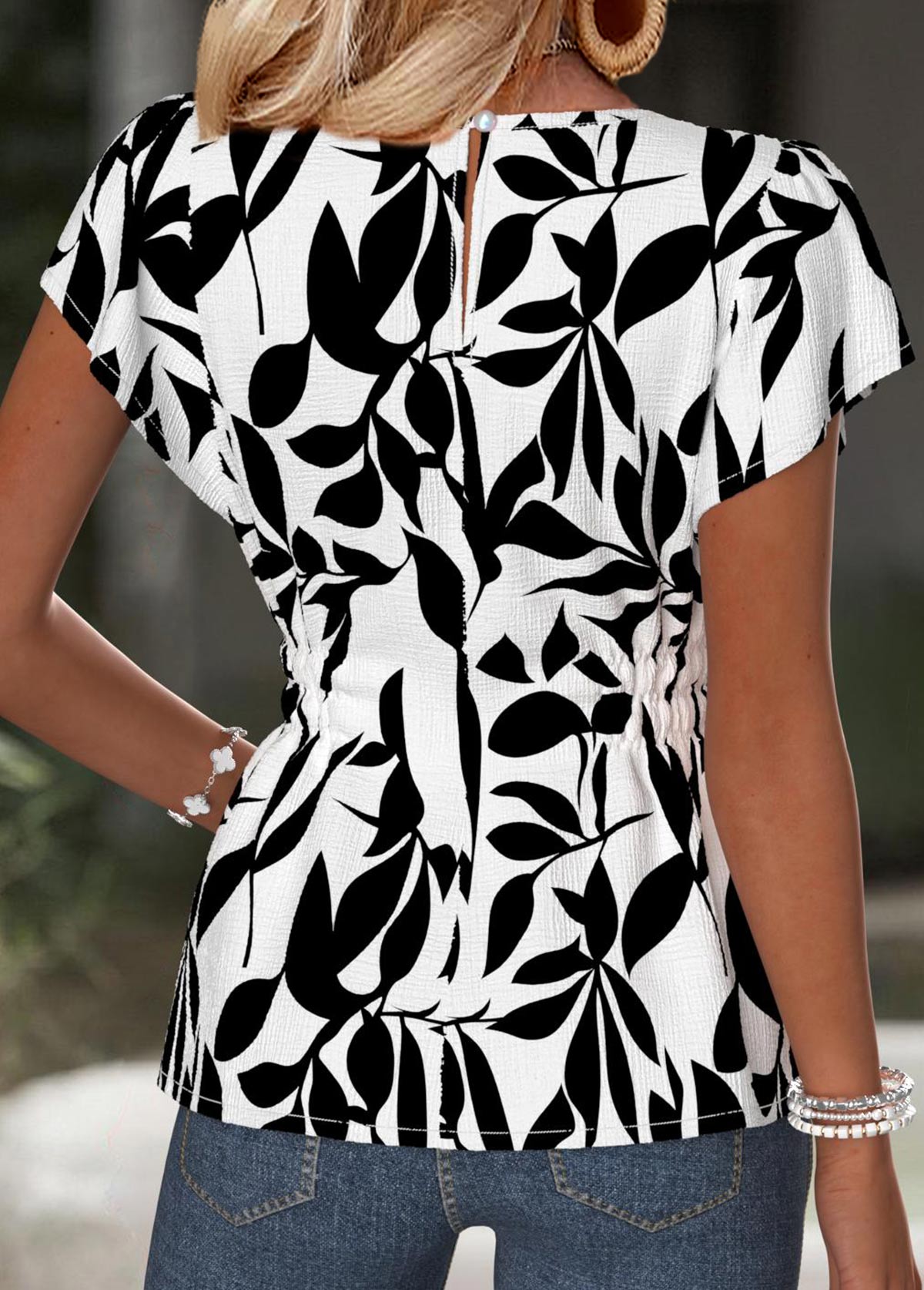 White Tummy Coverage Leaf Print Short Sleeve Blouse | picture 