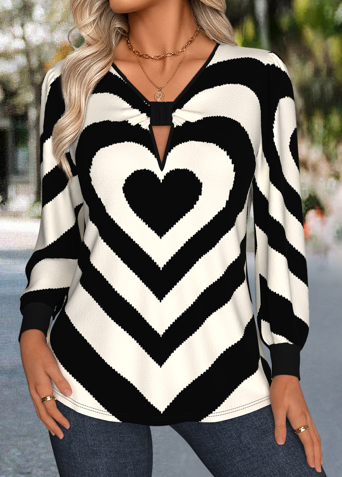 Black Curved Hem Geometric Print Long Sleeve Blouse | picture 