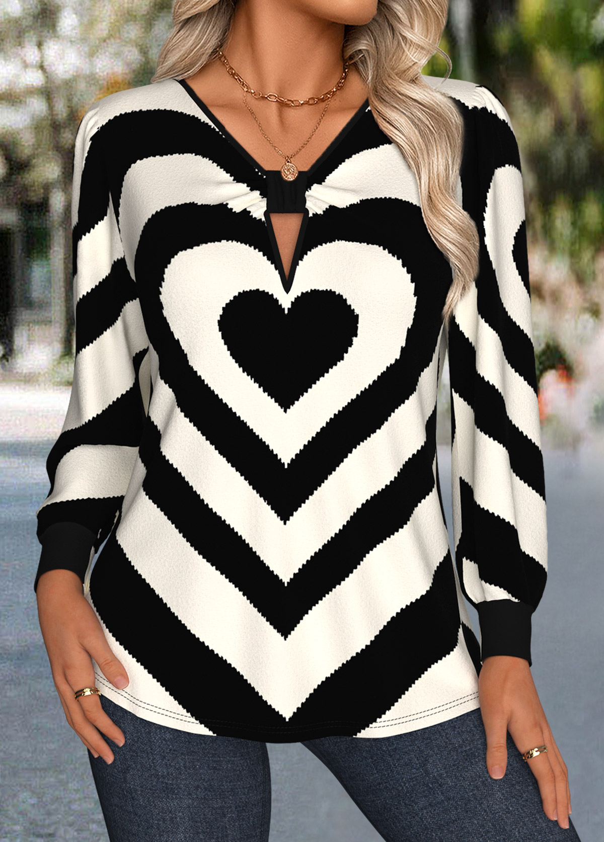 Black Curved Hem Geometric Print Long Sleeve Blouse | picture 