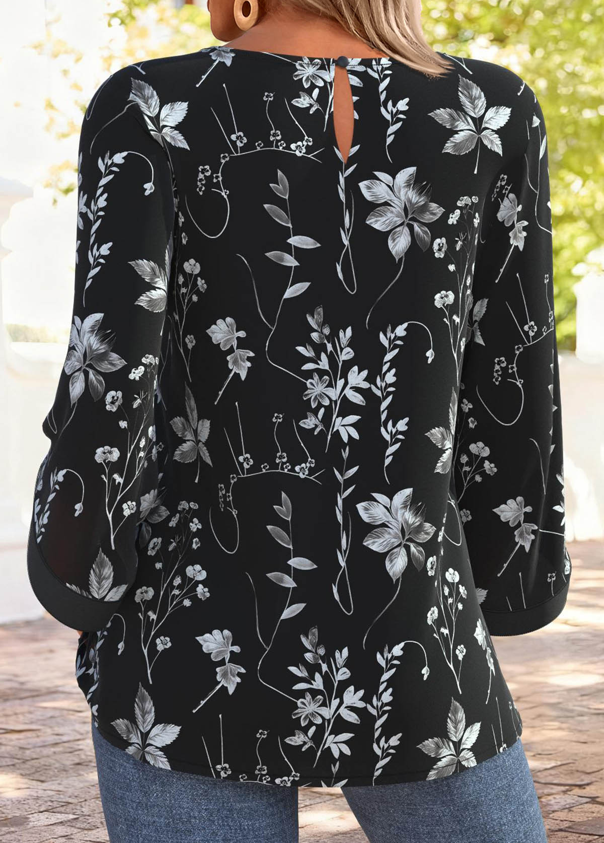 Black Tummy Coverage Leaf Print 3/4 Sleeve Blouse | picture 