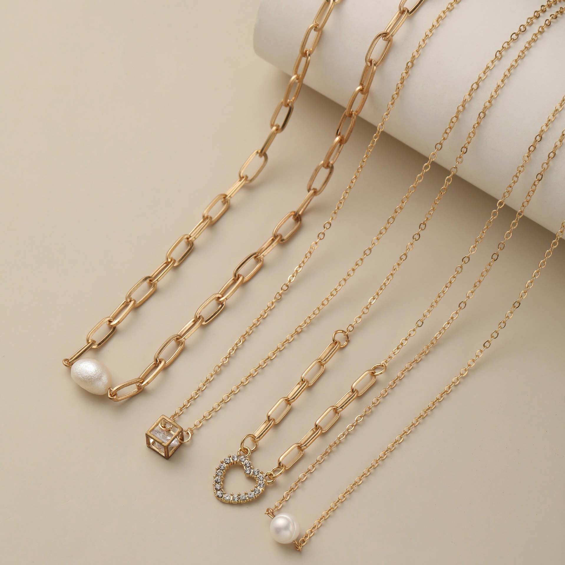 Golden Color Heart Copper Detail Necklaces | picture 