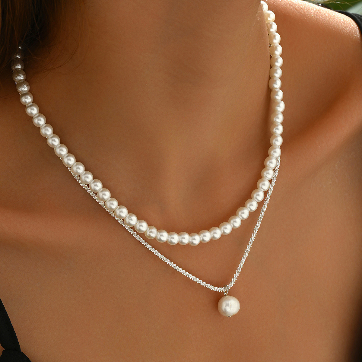 White Pearl Beaded Layered Design Necklace | picture 