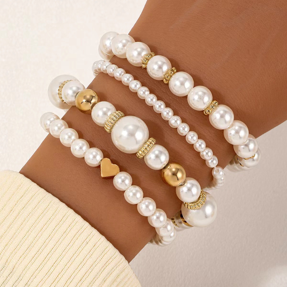 Modlily Golden Heart Design Round Pearl Bracelets - One Size