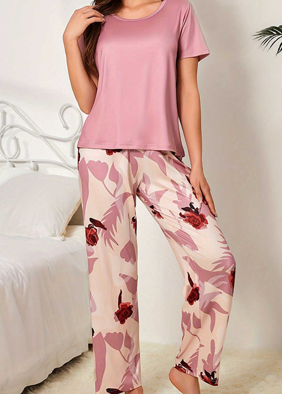 Pink Floral Print Short Sleeve Lounge Top and Pants | picture 