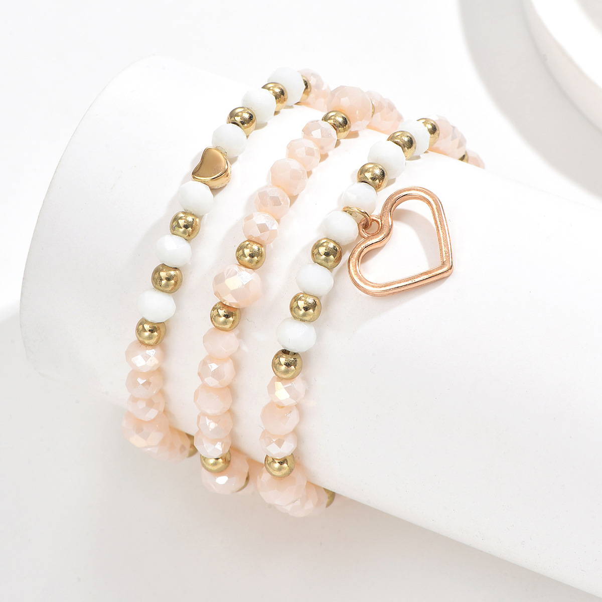Golden Heart Pearl Beaded Anklet Set | picture 