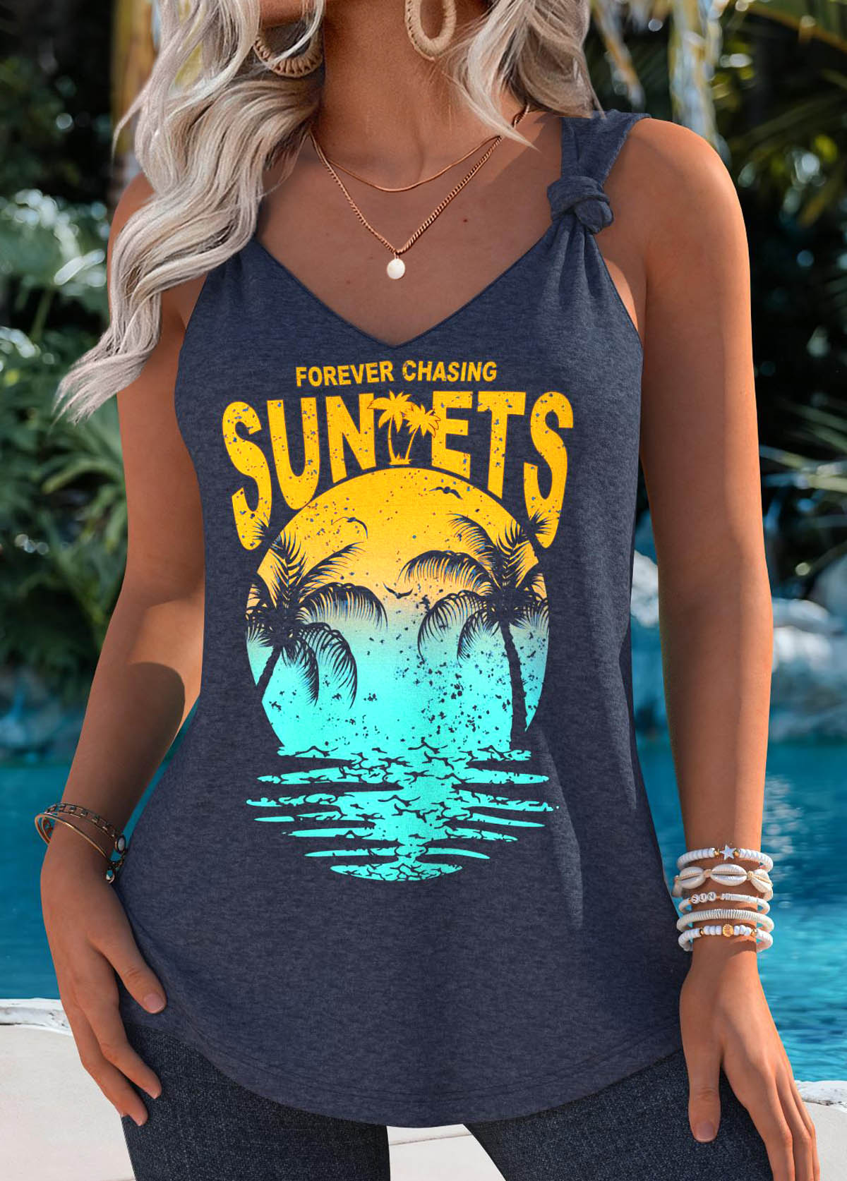 Navy Tummy Coverage Tropical Plants Print Sleeveless Tank Top | picture 
