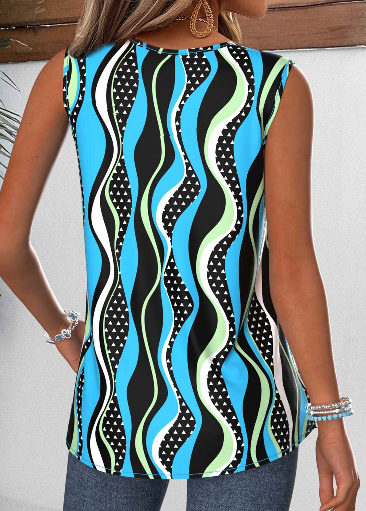 Multi Color Tummy Coverage Geometric Print Sleeveless Tank Top | picture 