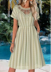 Sage Green Tummy Coverage Floral Print Short Sleeve Dress | thumb picture 