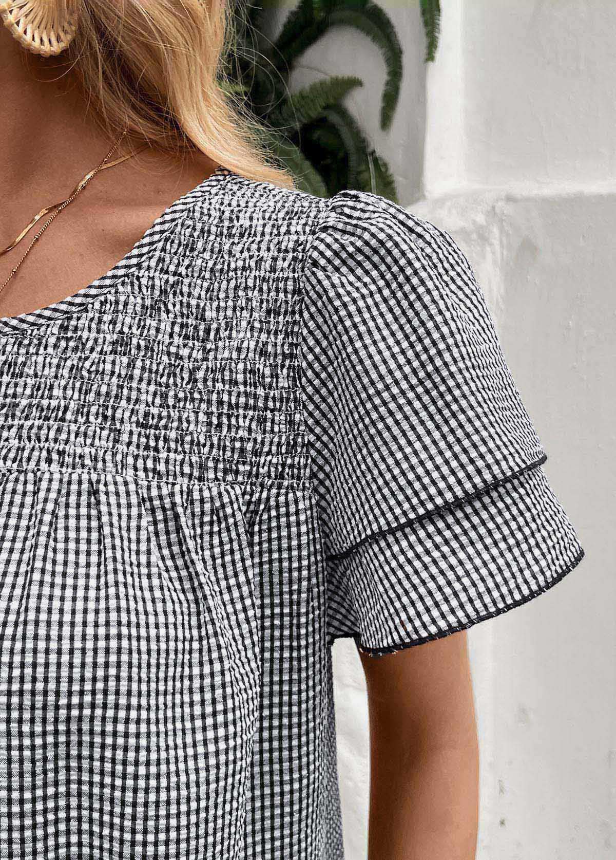 Black Plaid Tummy Coverage Short Sleeve T Shirt | picture 