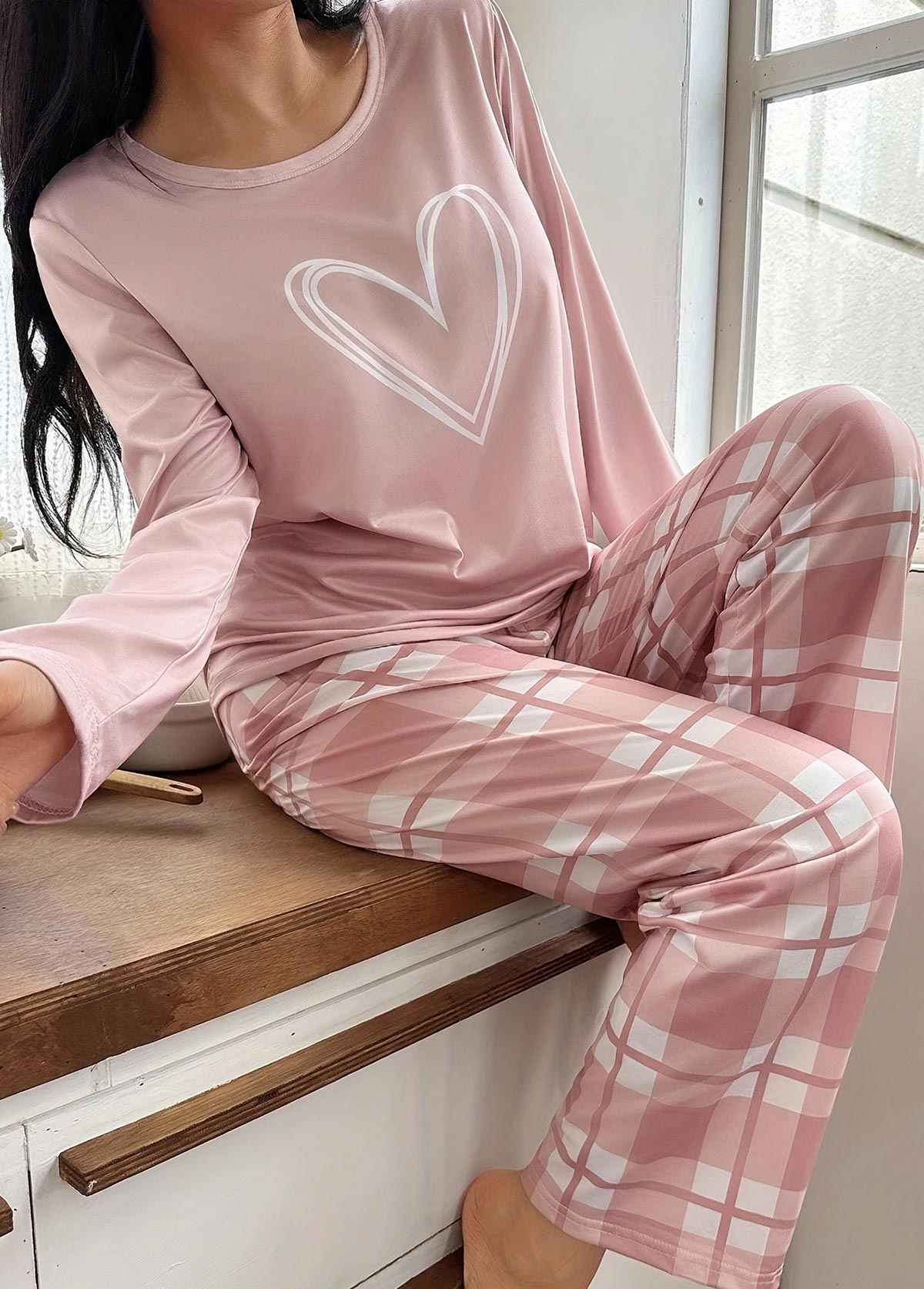 Light Pink Plaid Long Sleeve Lounge Top and Pants | picture 