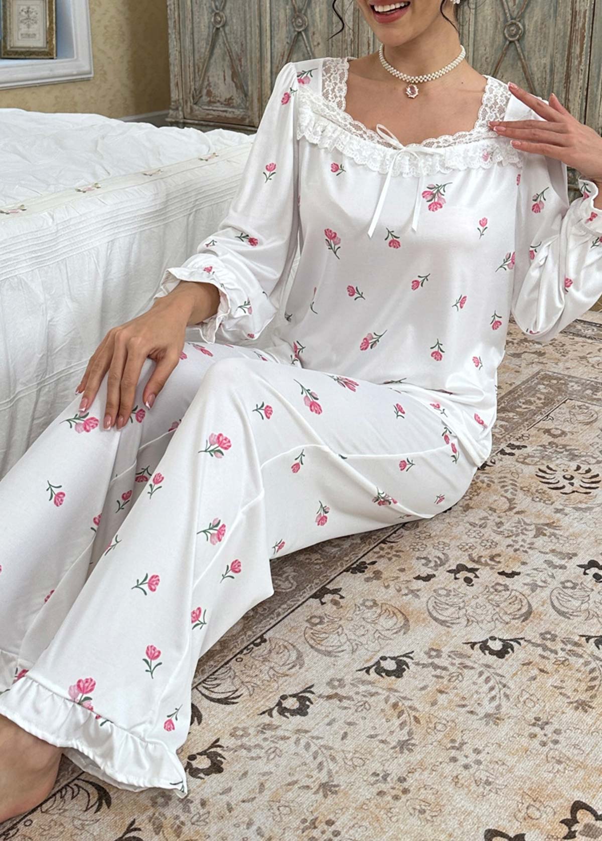 White Floral Print Long Sleeve Lounge Top and Pants | picture 