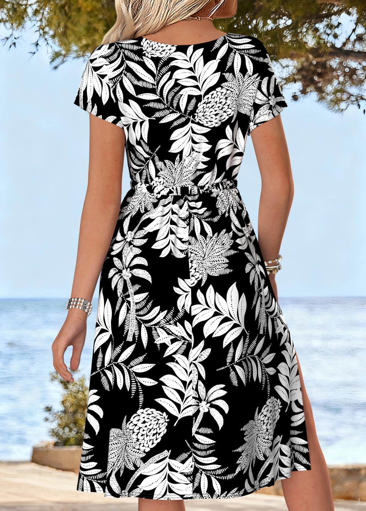 Black Tummy Coverage Leaf Print Short Sleeve Dress | picture 