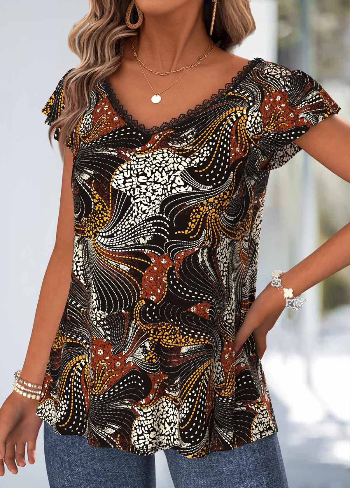 Black Tummy Coverage Geometric Print Short Sleeve T Shirt | picture 